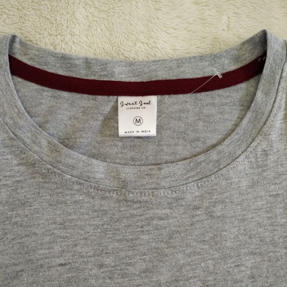 Sweet🍭 Soul "thankful🤗 grateful❤️ blessed🙏" tee - Picture 4 of 7